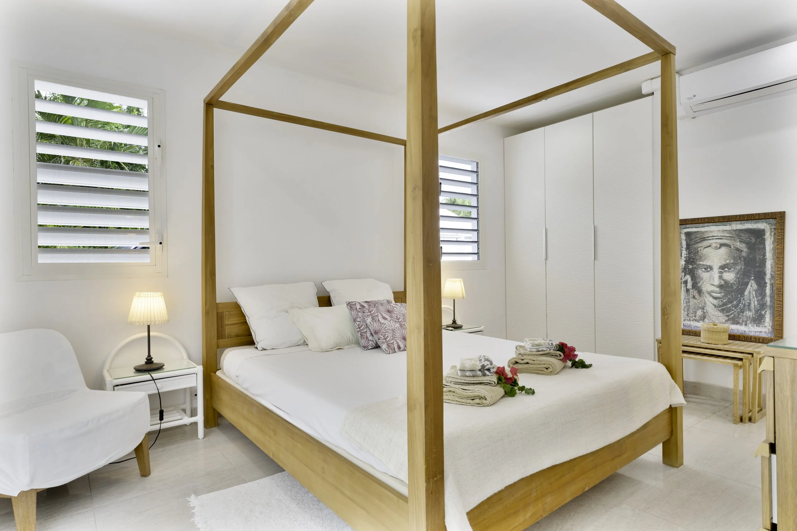 Chambre villa location guadeloupe st anne scaled, Villa Villa : Chambre villa location guadeloupe st anne scaled