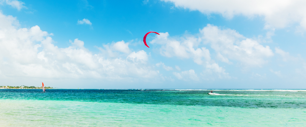 Kite surfing guadeloupe, Les meilleures activités nautiques à faire à Sainte-Anne en Guadeloupe Kite surfing guadeloupe